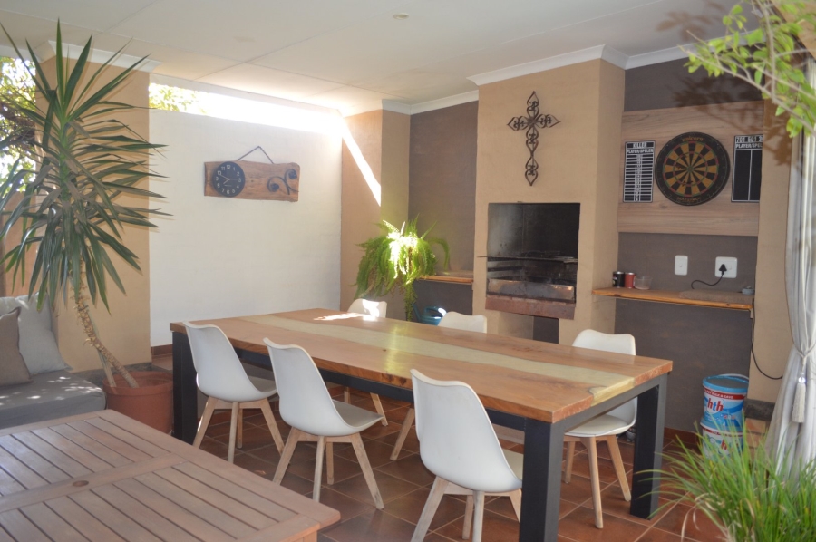 4 Bedroom Property for Sale in Doringkruin North West